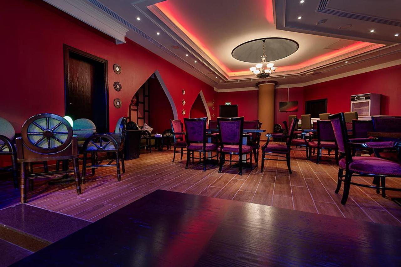 Phoenicia Tower Hotel And Spa Manáma Exteriér fotografie