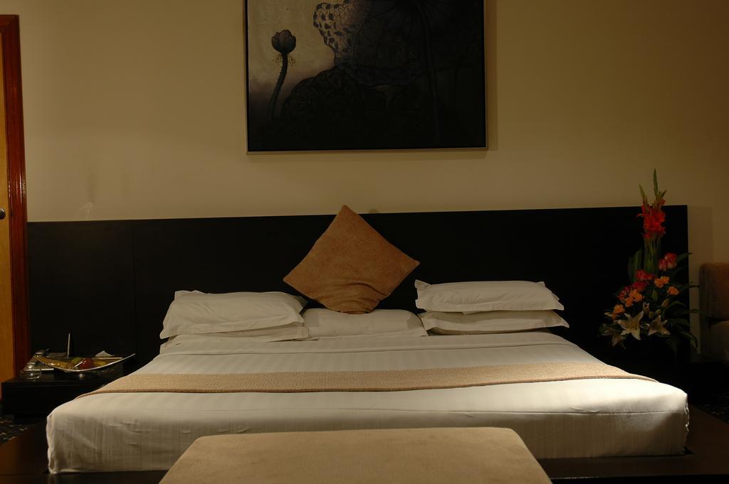 Phoenicia Tower Hotel And Spa Manáma Pokoj fotografie